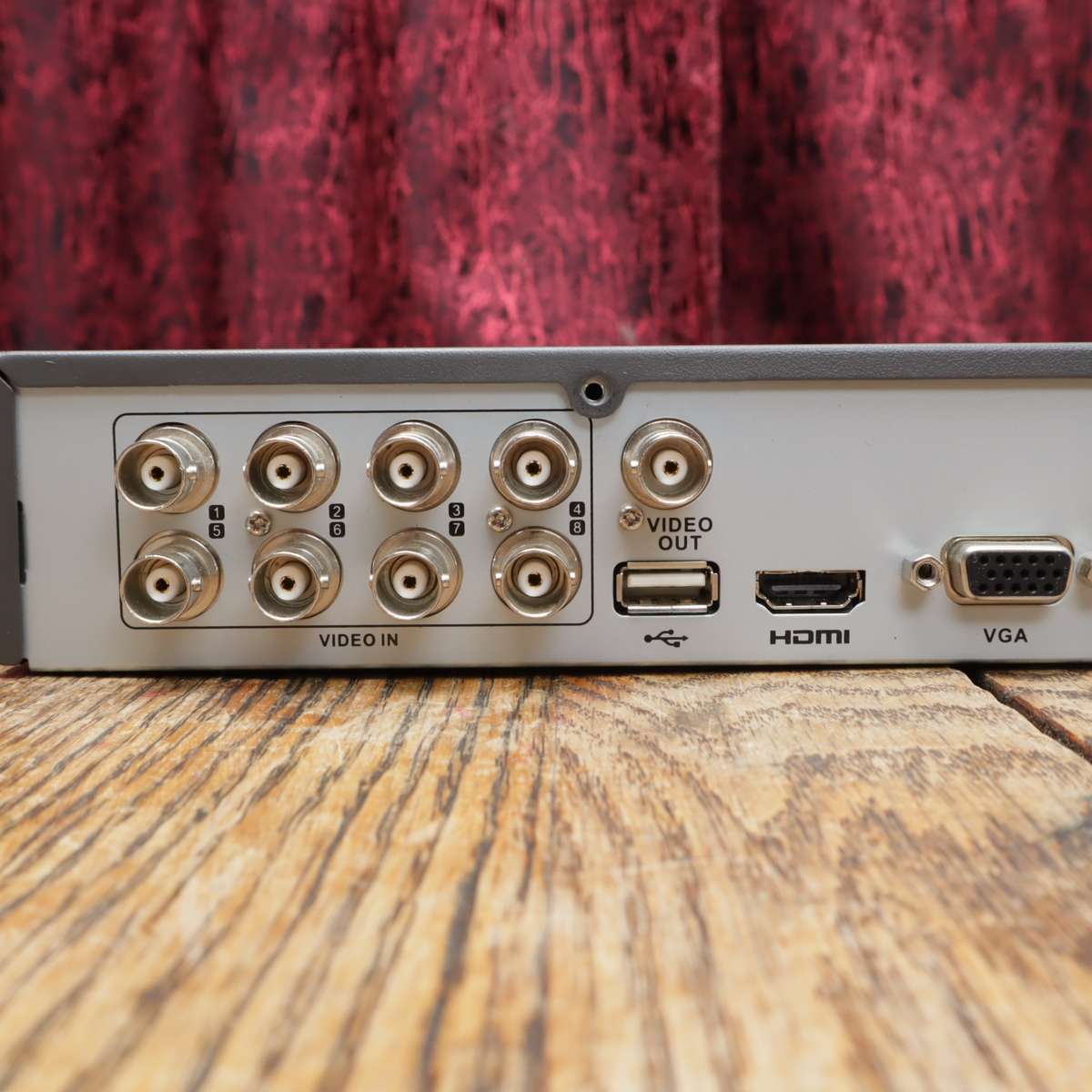 Hikvision iDS-7208HQHI-M1/S 8-Channel 1080P 1U H.265 DVR