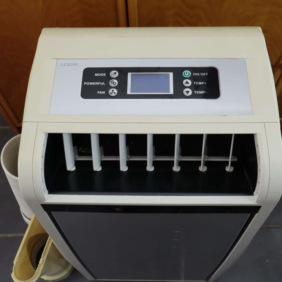 Logik 14000 BTU Portable Air Conditioner with Heating Function (LPV 14 HP) - Pre-Owned