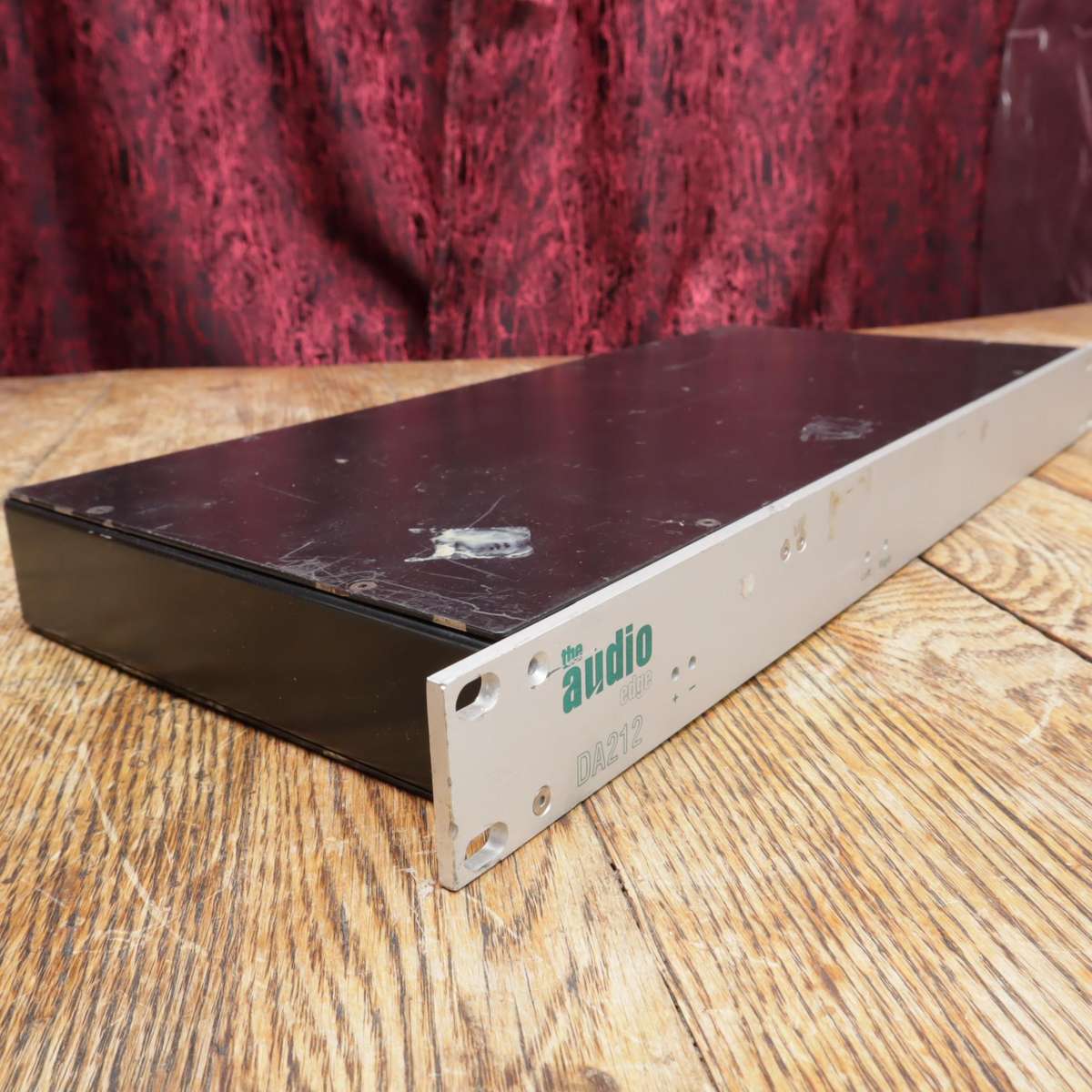 The Audio Edge DA212 XLR Audio Line Distribution Amplifier 6 Stereo Output