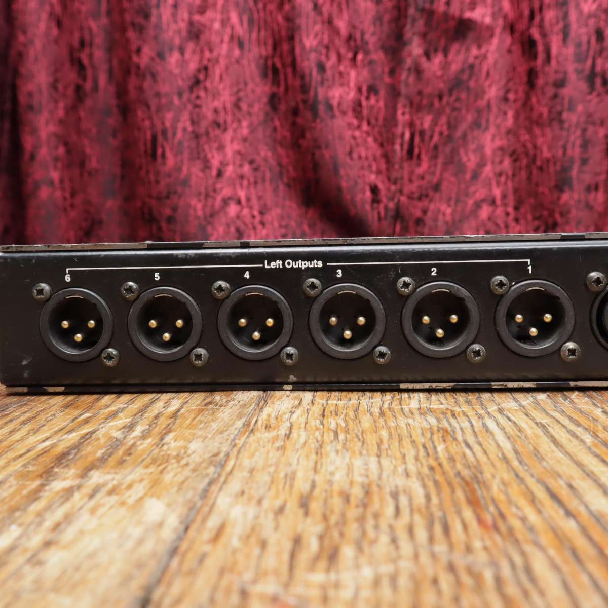 The Audio Edge DA212 XLR Audio Line Distribution Amplifier 6 Stereo Output