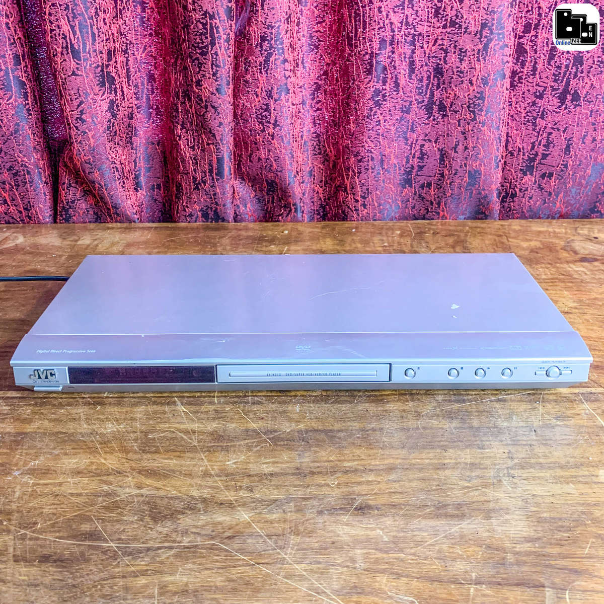 JVC RX-5042 Audio Video Control Receiver and JVC XV-N312S DVD Player