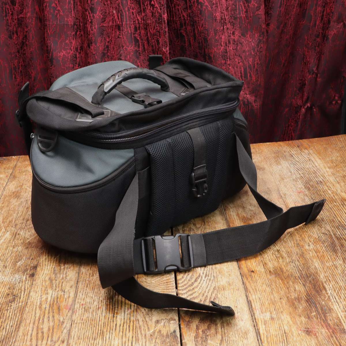 Kata WS-604 GDC Waist/Shoulder Camera Bag