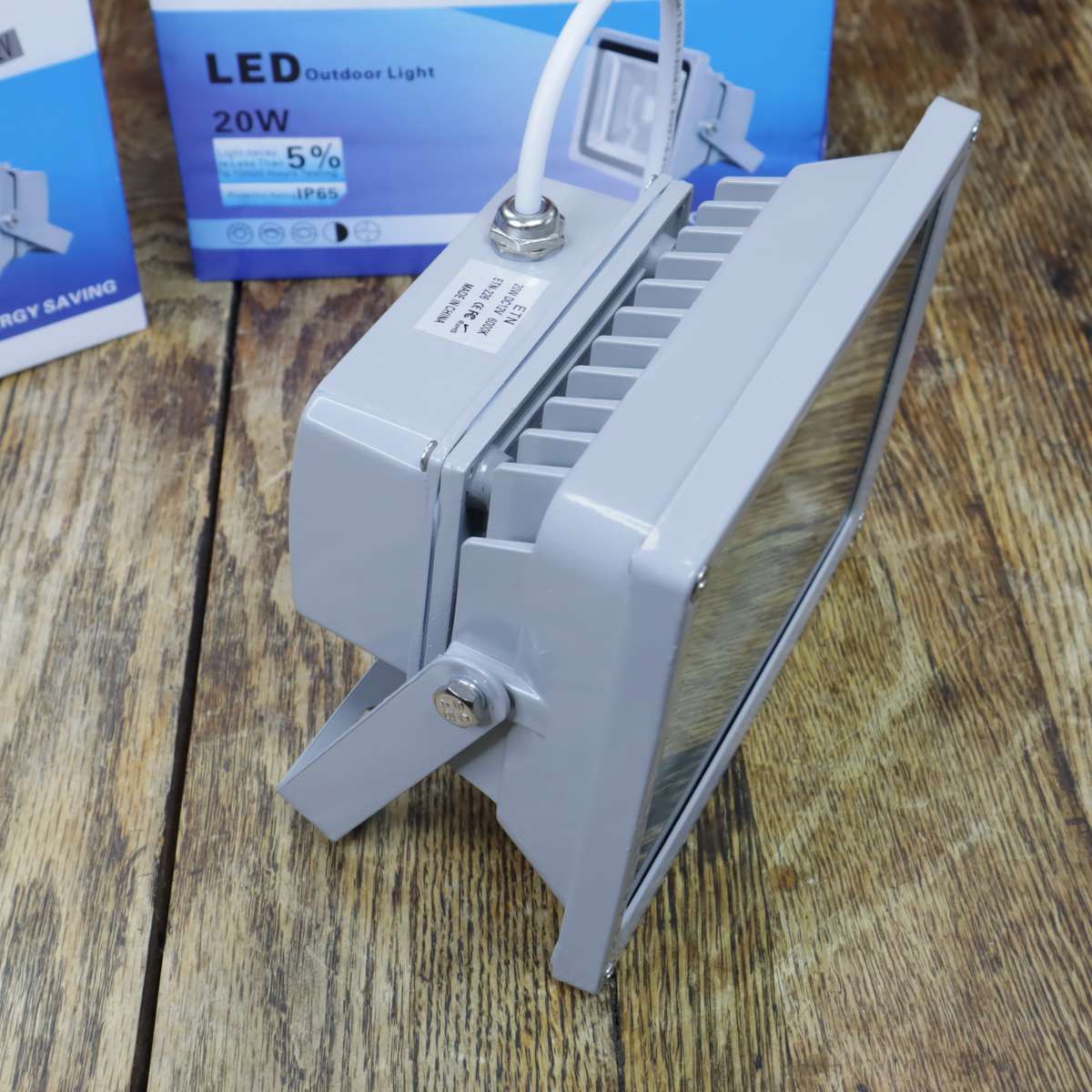 20W Outdoor LED Floodlights 12VDC - 2 Pcs