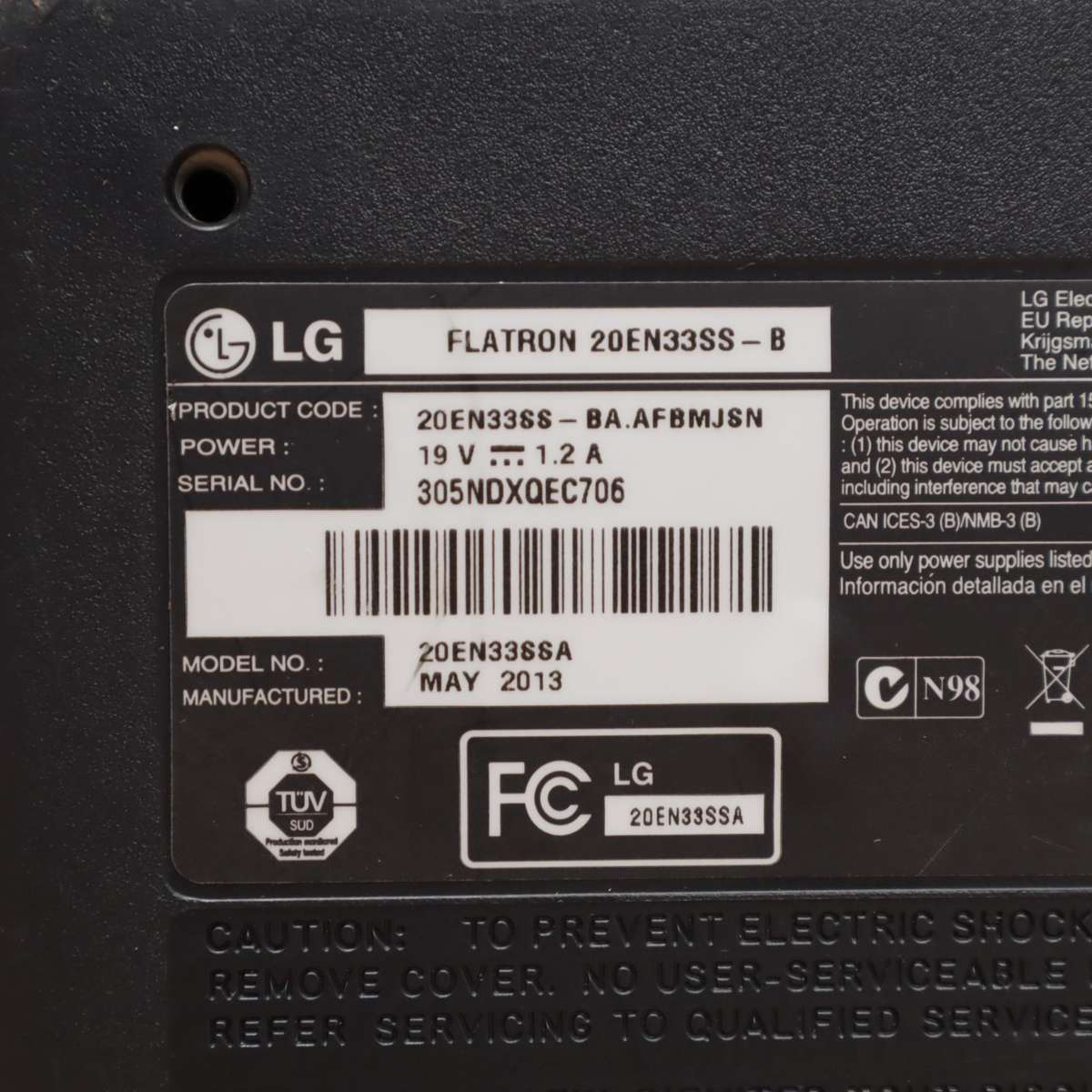 LG FLATRON 20EN33SS-B 19.5-inch LED Monitor 1600 x 900p