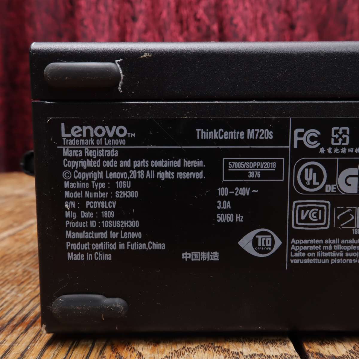 Lenovo ThinkCentre M720s 6-Cores i5-8500 8GB 3.0GHz 256GB NVMe SSD-WiFi Bluetooth