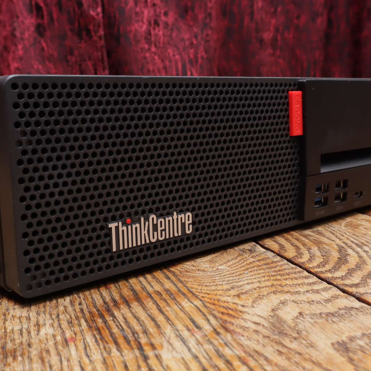 Lenovo ThinkCentre M720s 6-Cores i5-8500 8GB 3.0GHz 256GB NVMe SSD-WiFi Bluetooth