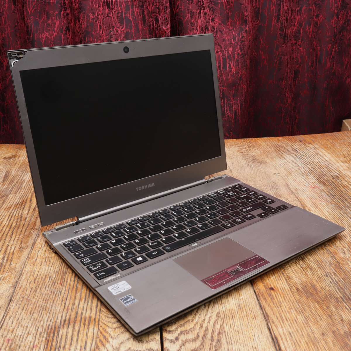 Toshiba Portege Z930 13" Laptop PC Core i7 4GB RAM 2.1GHz