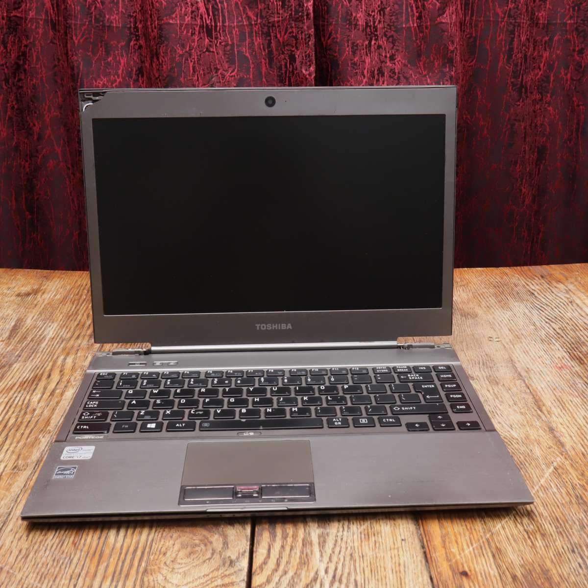 Toshiba Portege Z930 13" Laptop PC Core i7 4GB RAM 2.1GHz