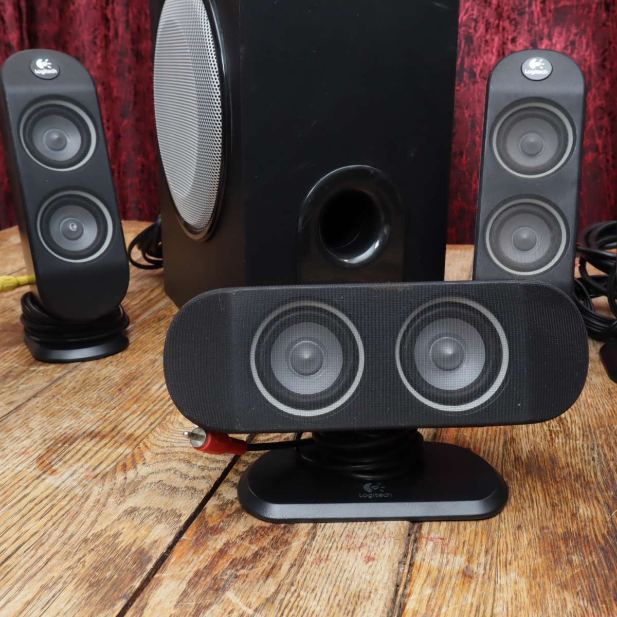 Logitech X-530 5.1 Surround Sound Computer Speaker System - Wall-Mountable - (70w) - Pre-Owned