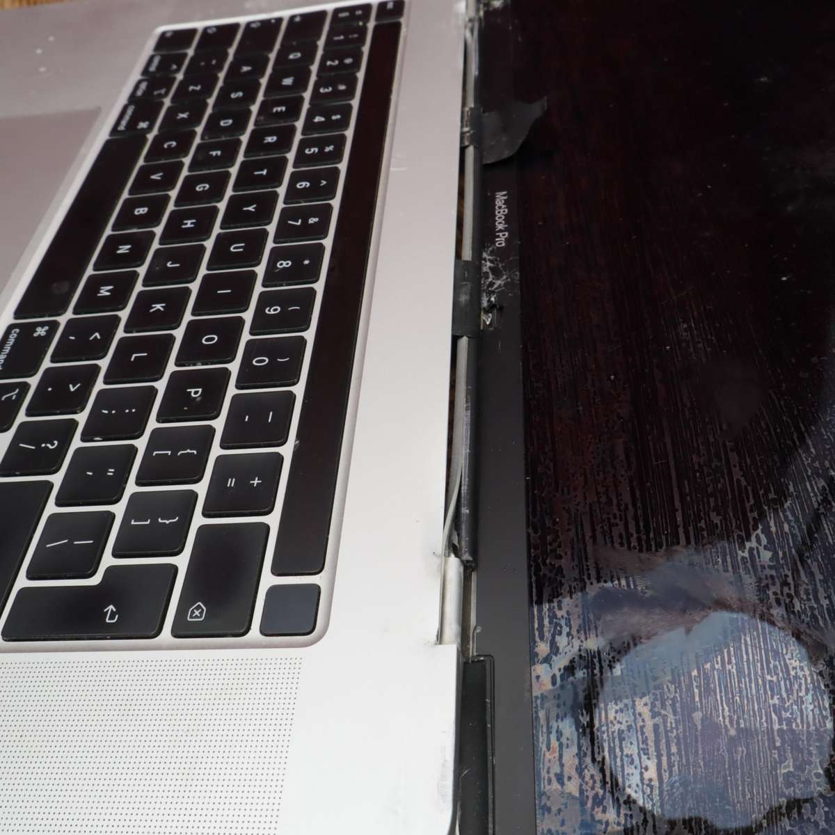 Apple 16-inch MacBook Pro late 2019 - A2141