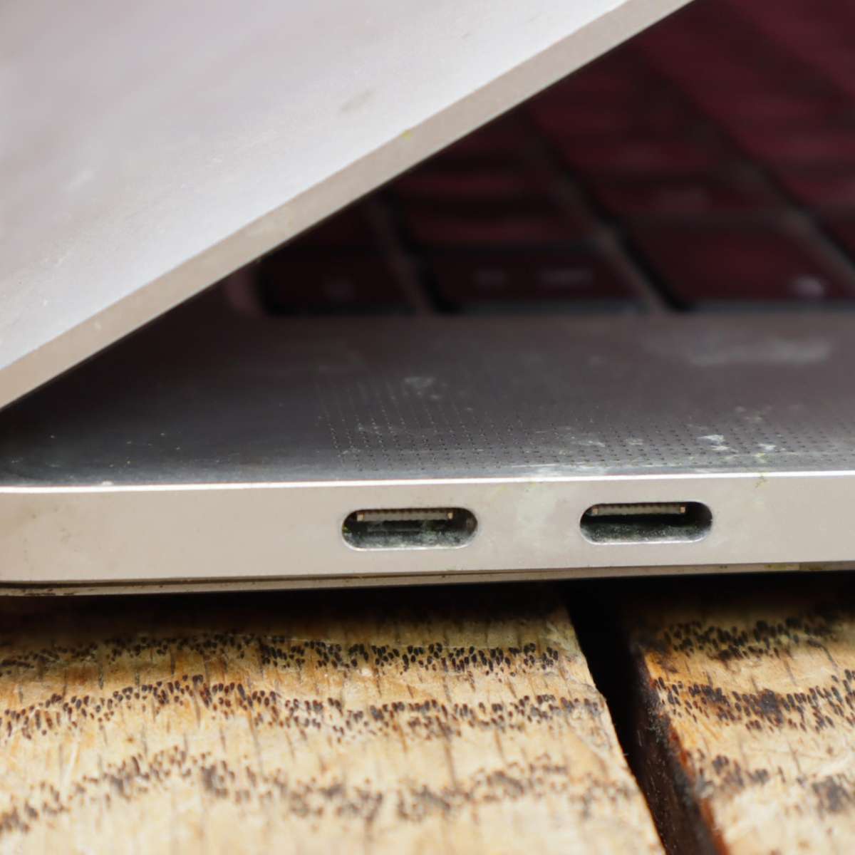 Apple 16-inch MacBook Pro late 2019 - A2141