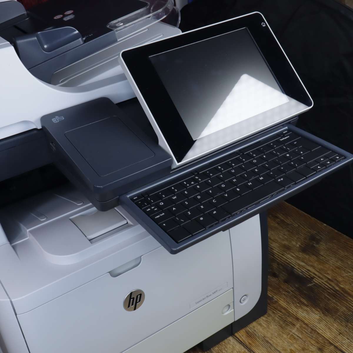 HP LaserJet Enterprise flow MFP M525c Mono Printer CF118A