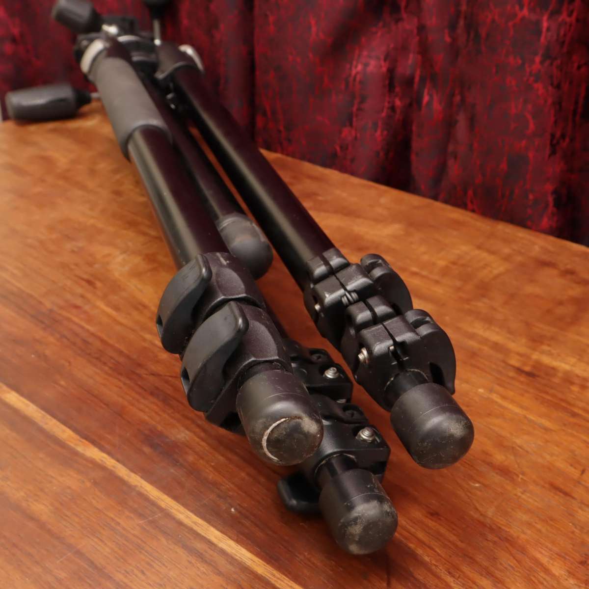 Manfrotto 055PROB Aluminium Tripod With Manfrotto 804RC2 Head