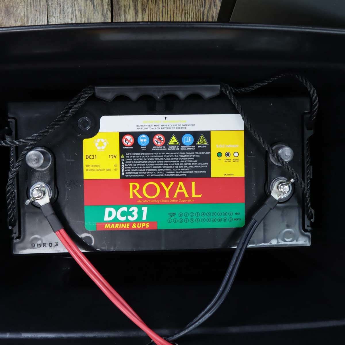 Mecer LOBO 1200 / IVR-1200LBKS 1200VA 720W Inverter with 12V 100Ah Battery