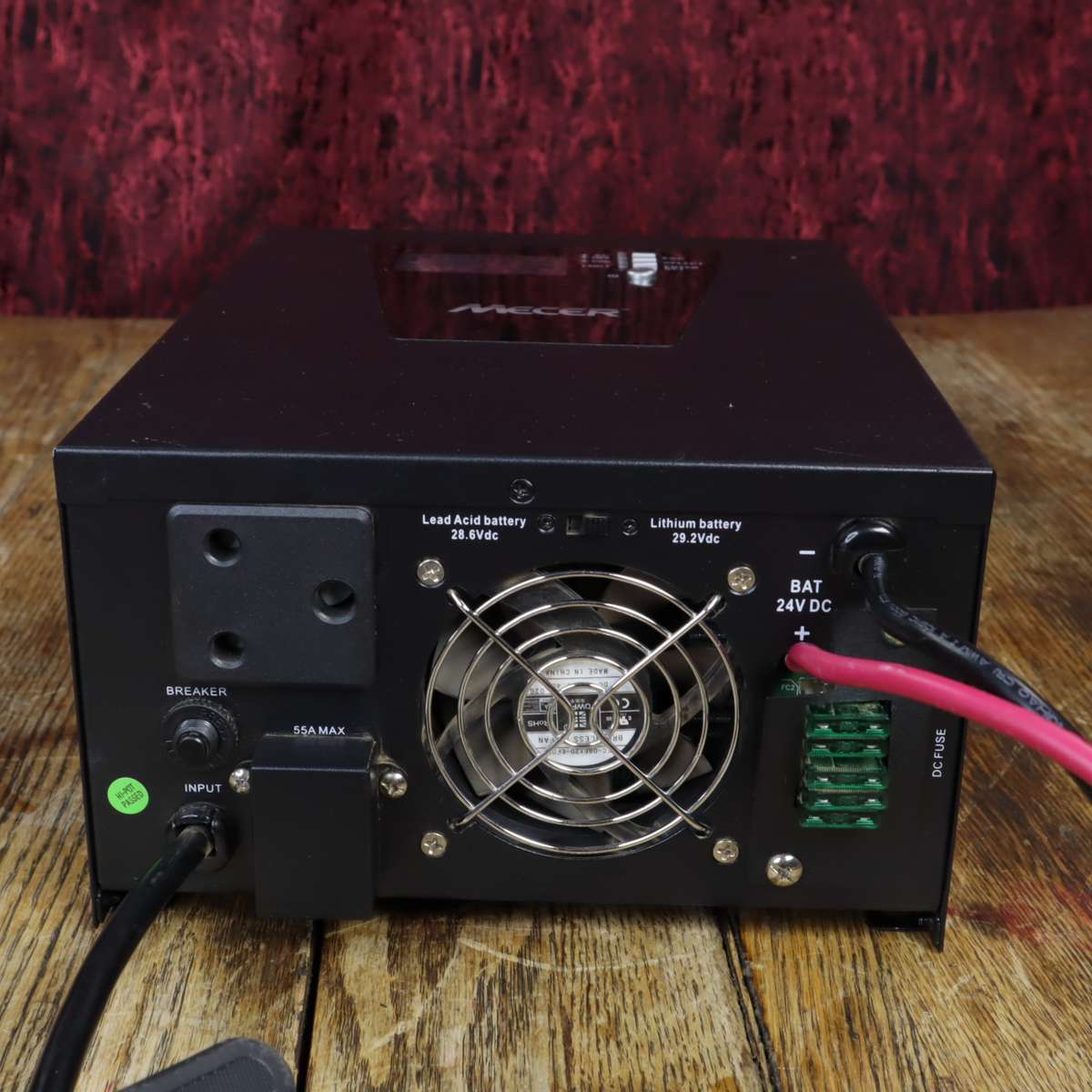 Mecer 2400VA, 1800W, 24V Inverter With MPPT Solar Charger  (IVR-2400MPPT) - Pre-Owned