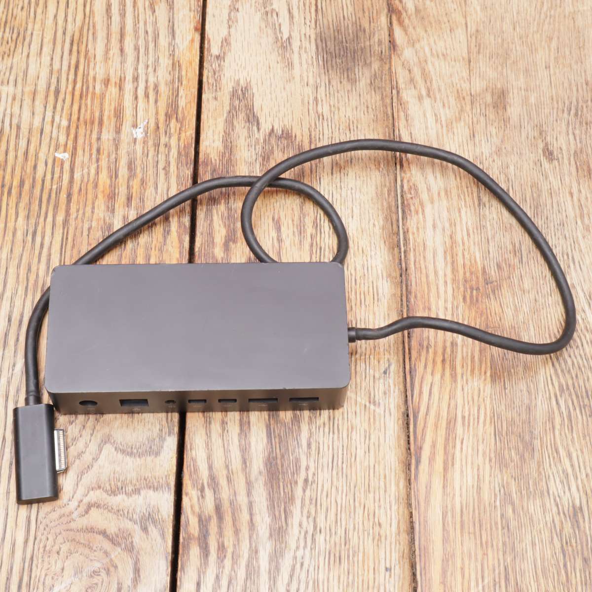 Microsoft Surface Dock 1661 Docking Station