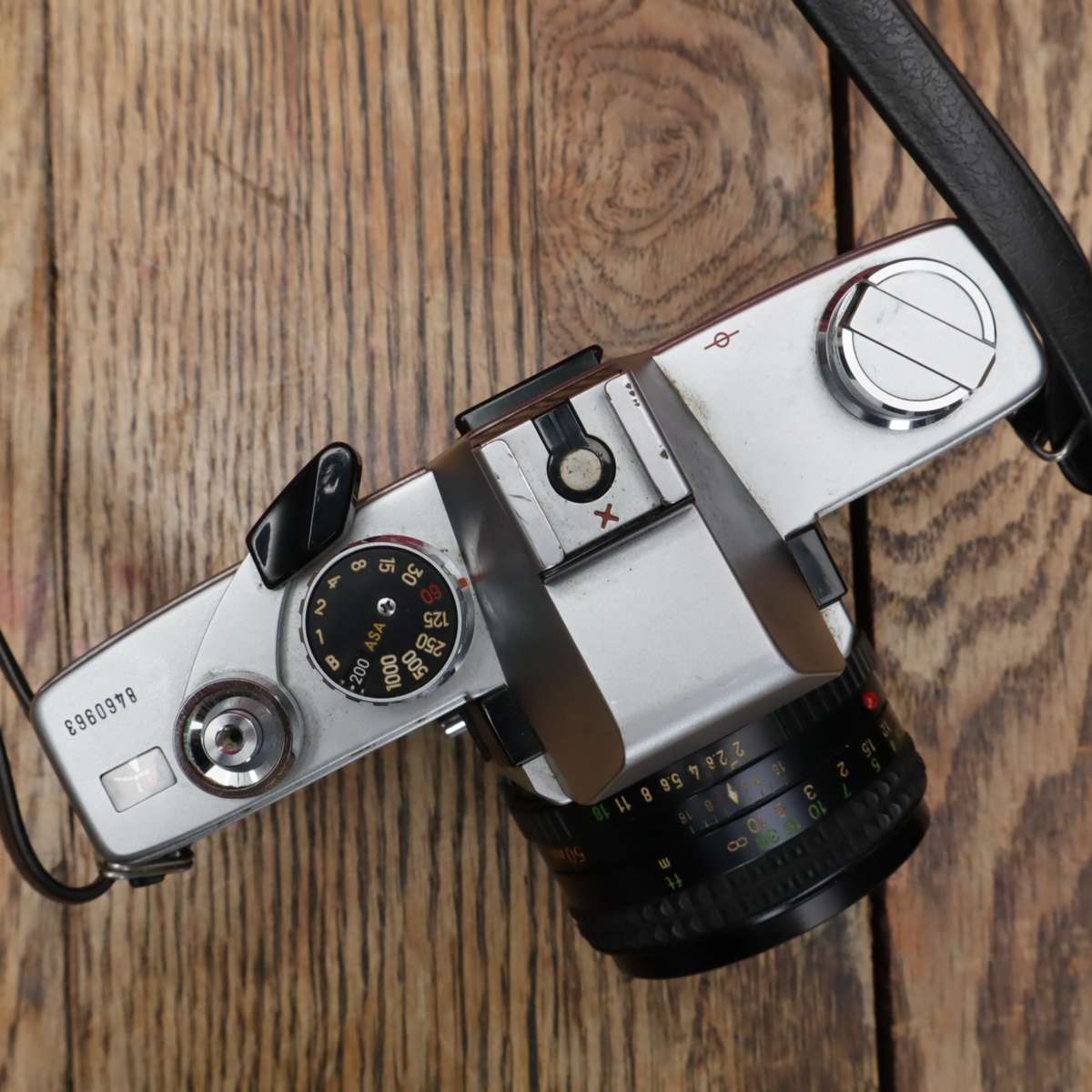 Minolta SRT100 35mm Film SLR Camera with National PE-2410 Flash - MD Rokkor f2/50mm