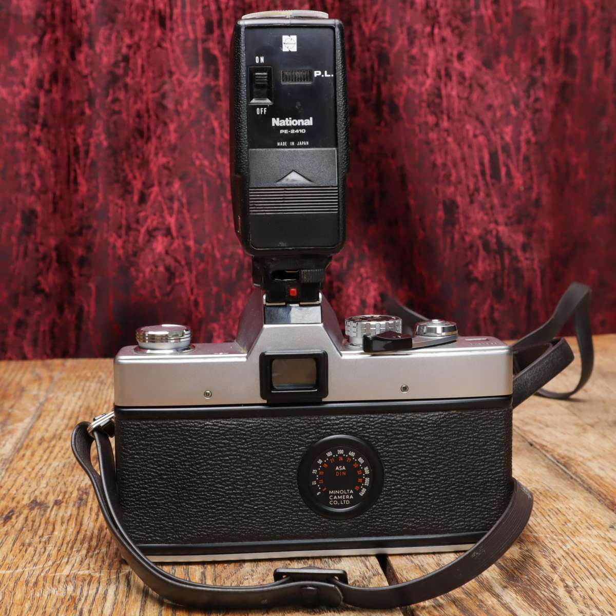 Minolta SRT100 35mm Film SLR Camera with National PE-2410 Flash - MD Rokkor f2/50mm