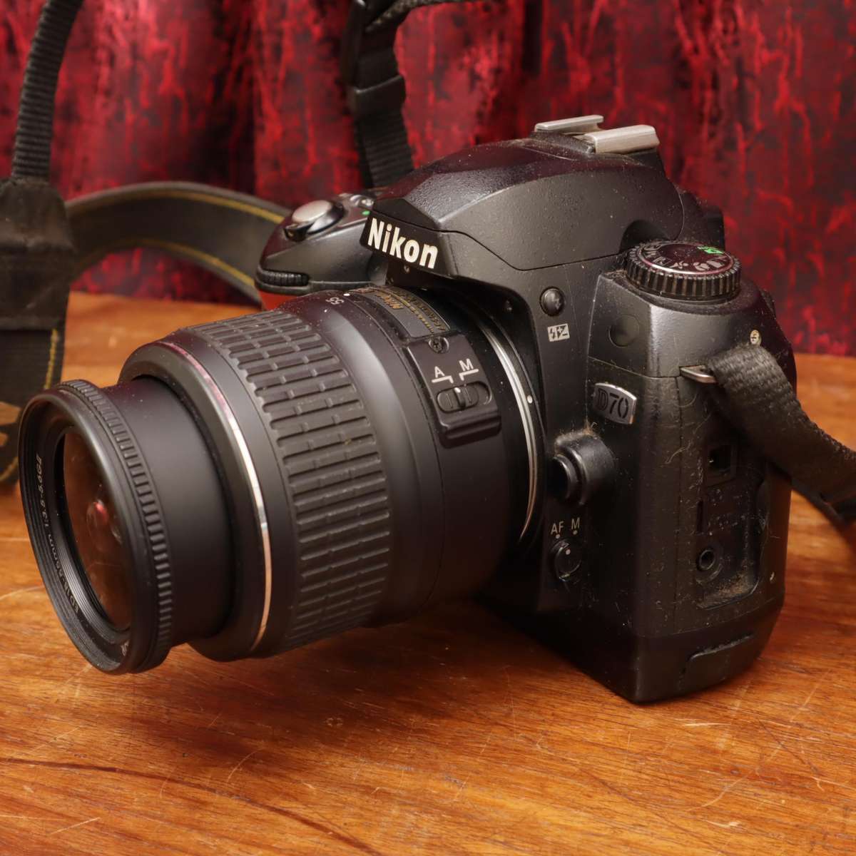 Nikon D70 Camera and AF-S DX Nikkor ED 18-55mm f3.5-5.6 G II Lens