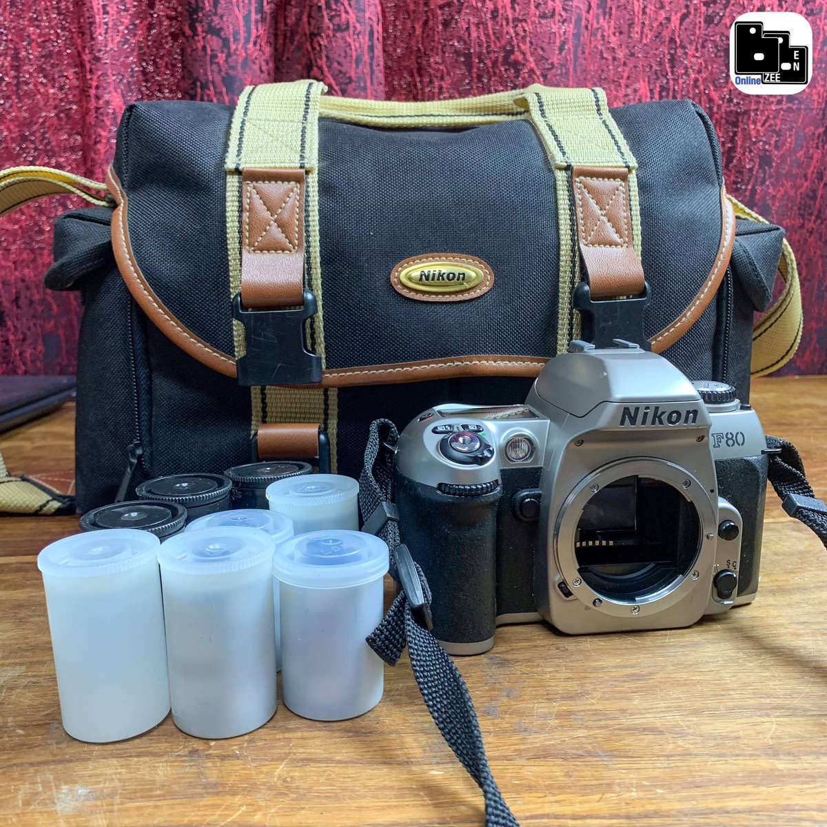 Nikon F80 35mm Film Camera Body + Bag