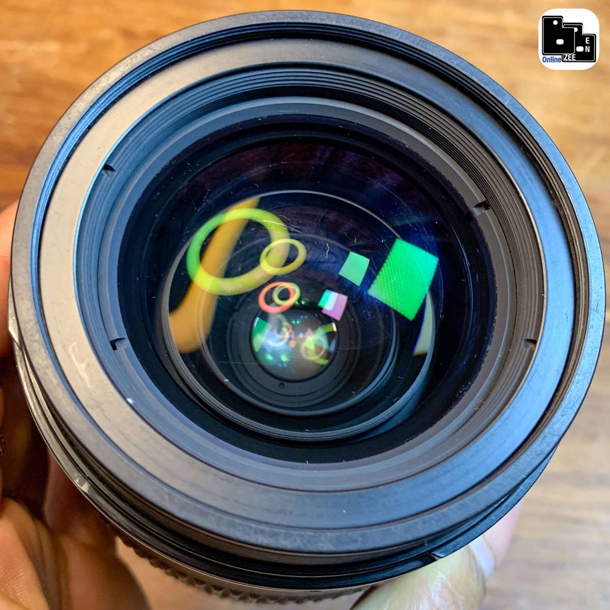 Nikon ED AF-S Nikkor 28-70mm f2.8 - Silent Wave Motor