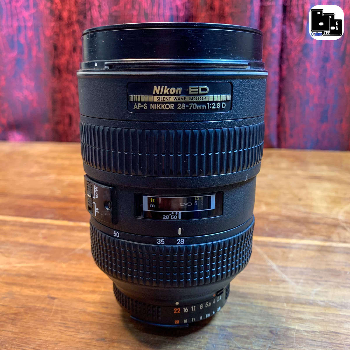 Nikon ED AF-S Nikkor 28-70mm f2.8 - Silent Wave Motor