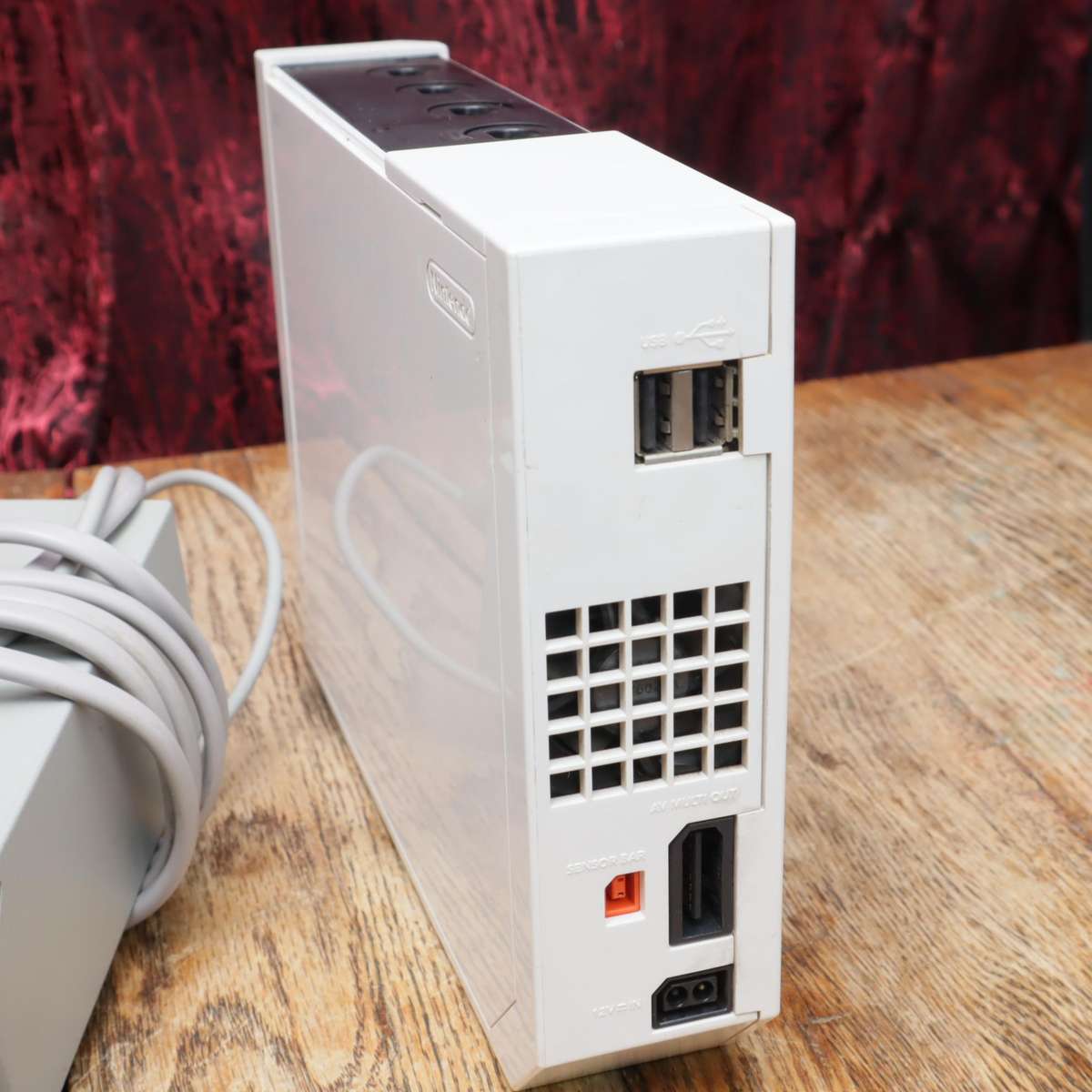 Nintendo Wii RVL-001(EUR) Gaming Console Set with Six Games - Black & White Controller