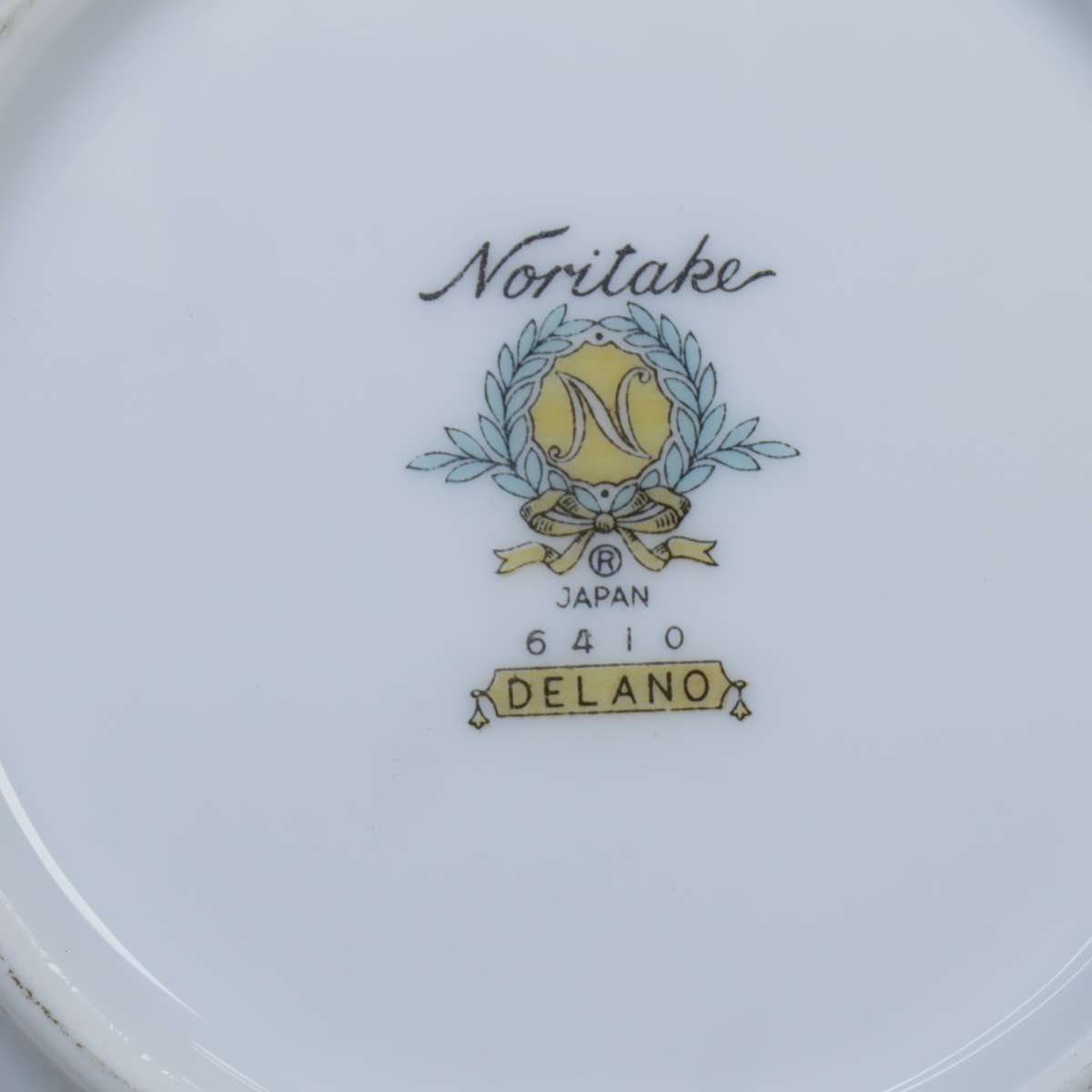 Noritake 6410 Delano Dinner Set - 26 PCS