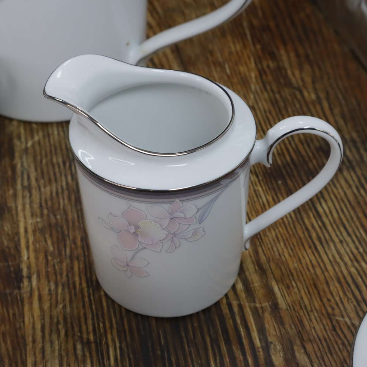 80 Pcs Noritake Evening Mood 3788 Fine China Dinnerware Porcelain Dinner Set