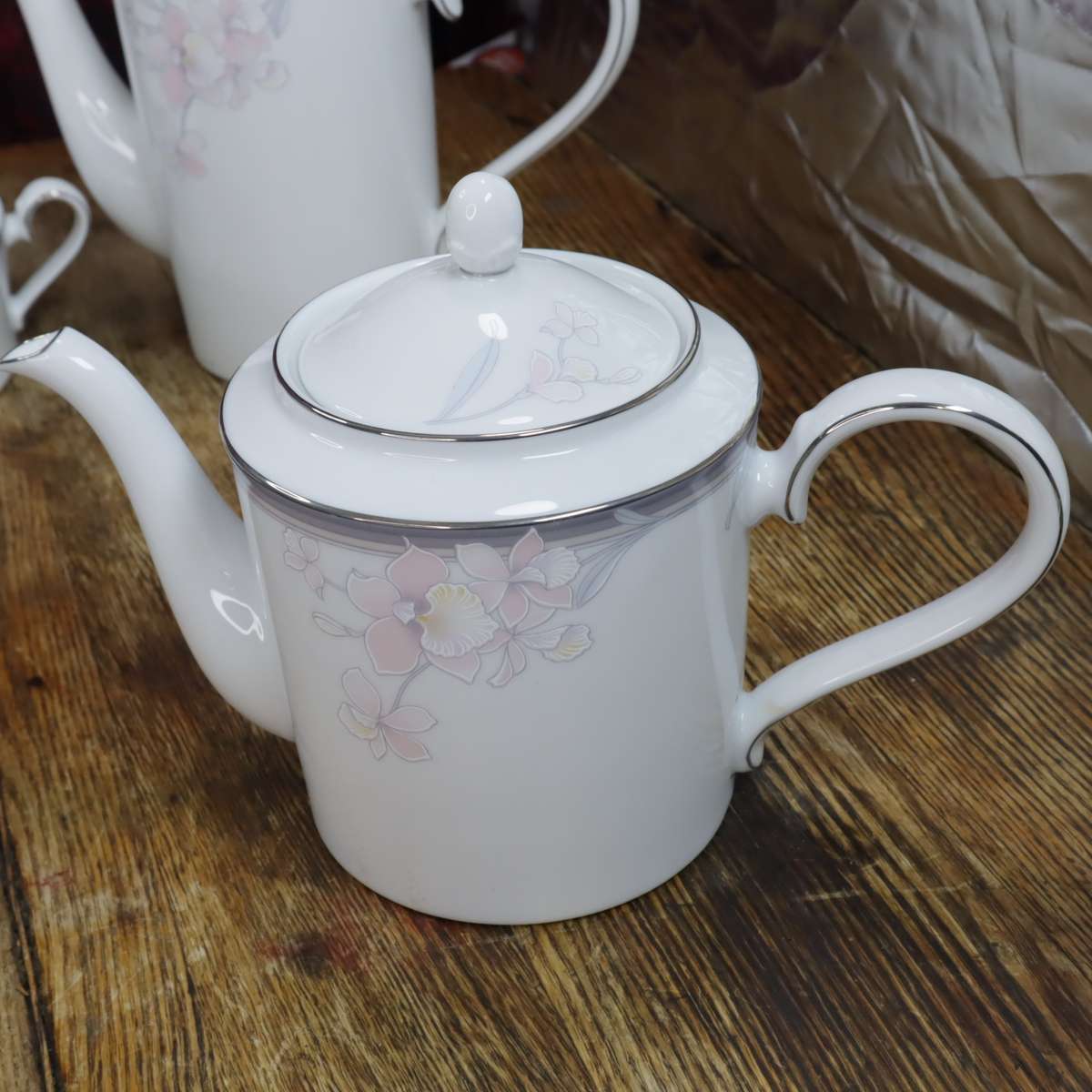 80 Pcs Noritake Evening Mood 3788 Fine China Dinnerware Porcelain Dinner Set