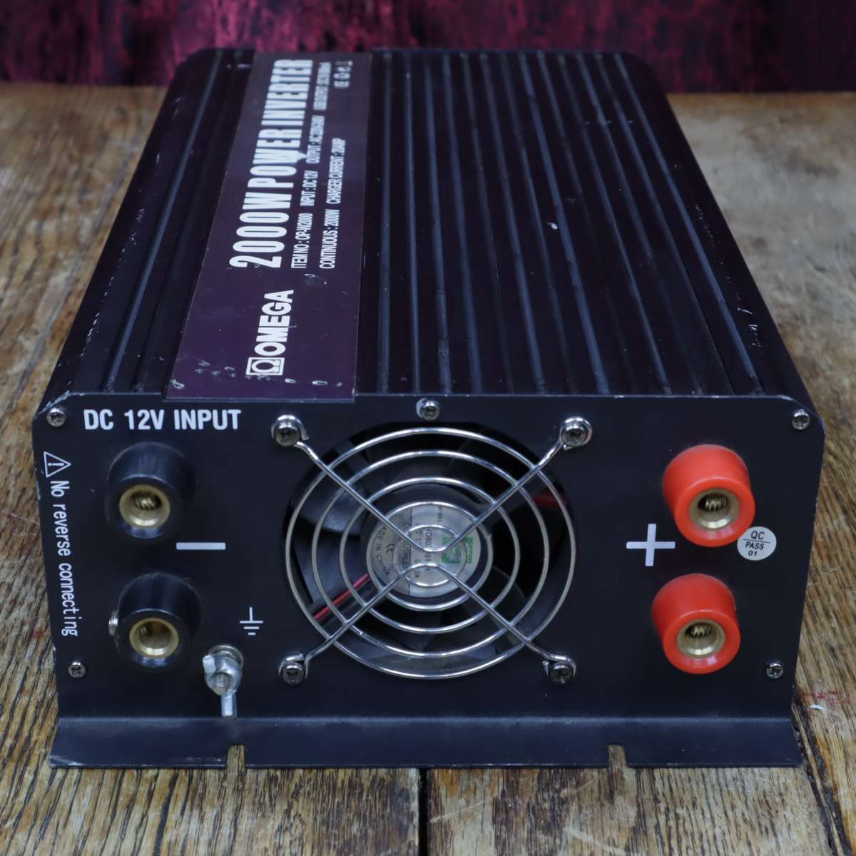 Omega 2000W Power Inverter OP-W2000 - 12VDC Input