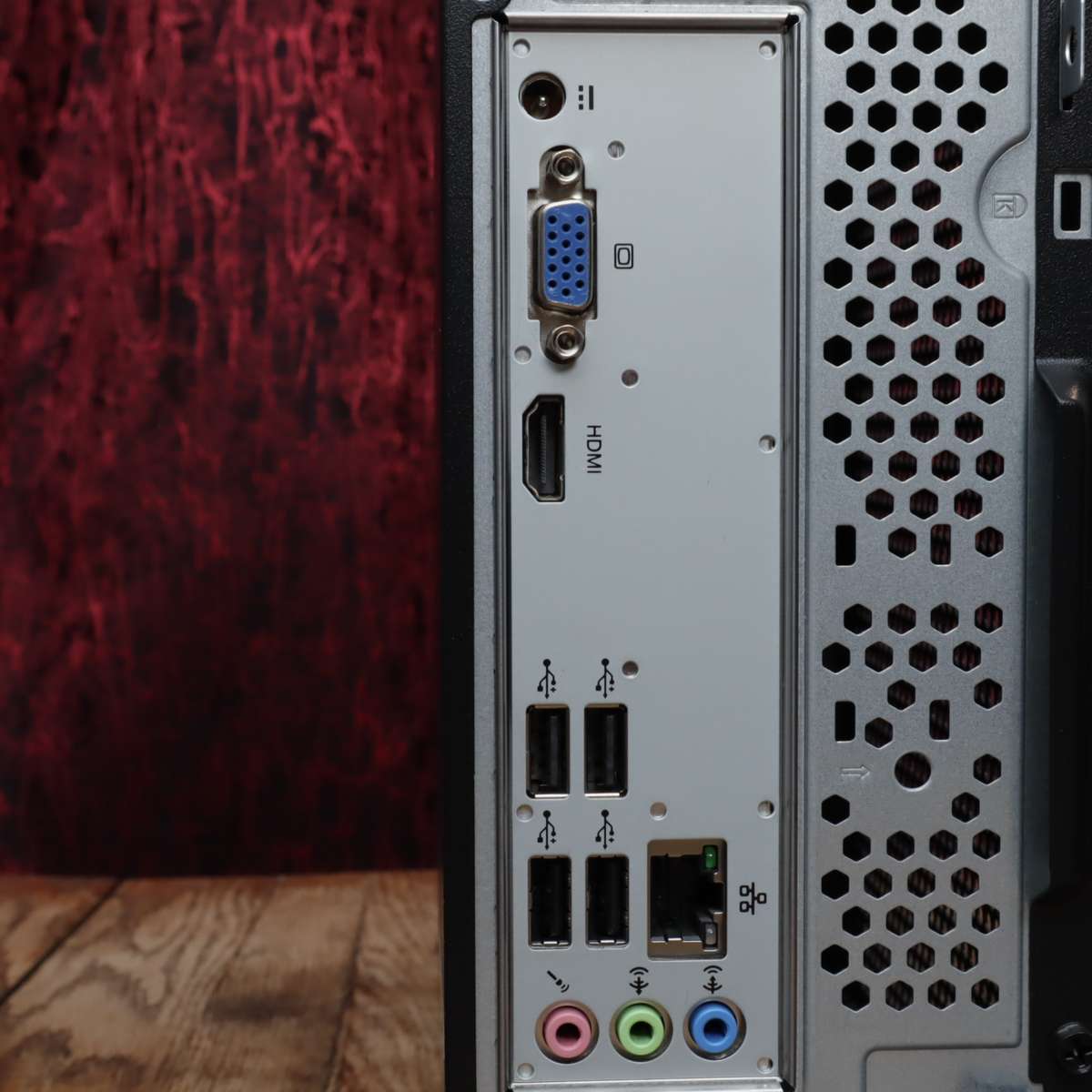 Acer Aspire XC-830 PC Set + 19.5" LG Monitor (20M35) + Lenovo Mouse + Keyboard - Pre-Owned