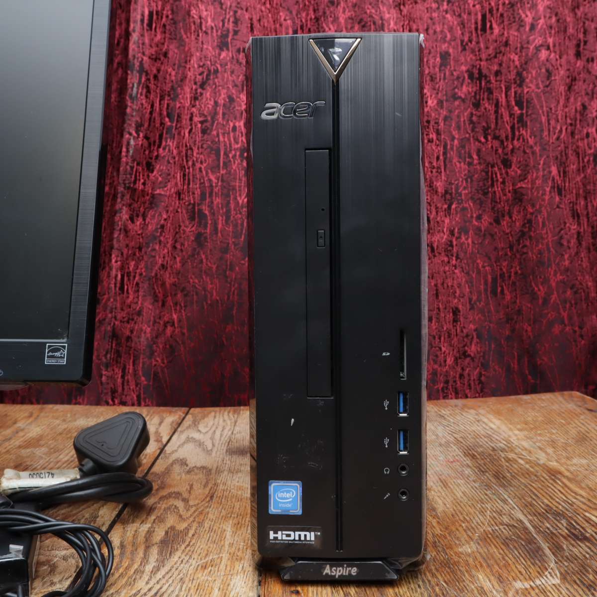 Acer Aspire XC-830 PC Set + 19.5" LG Monitor (20M35) + Lenovo Mouse + Keyboard - Pre-Owned