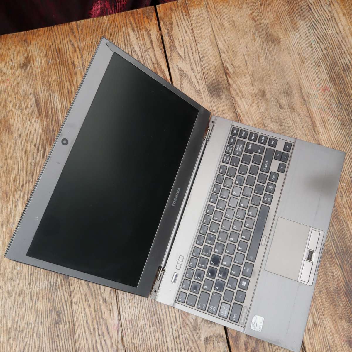 Toshiba Portege Z930 13" Laptop PC Core i7 4GB RAM 2.1GHz