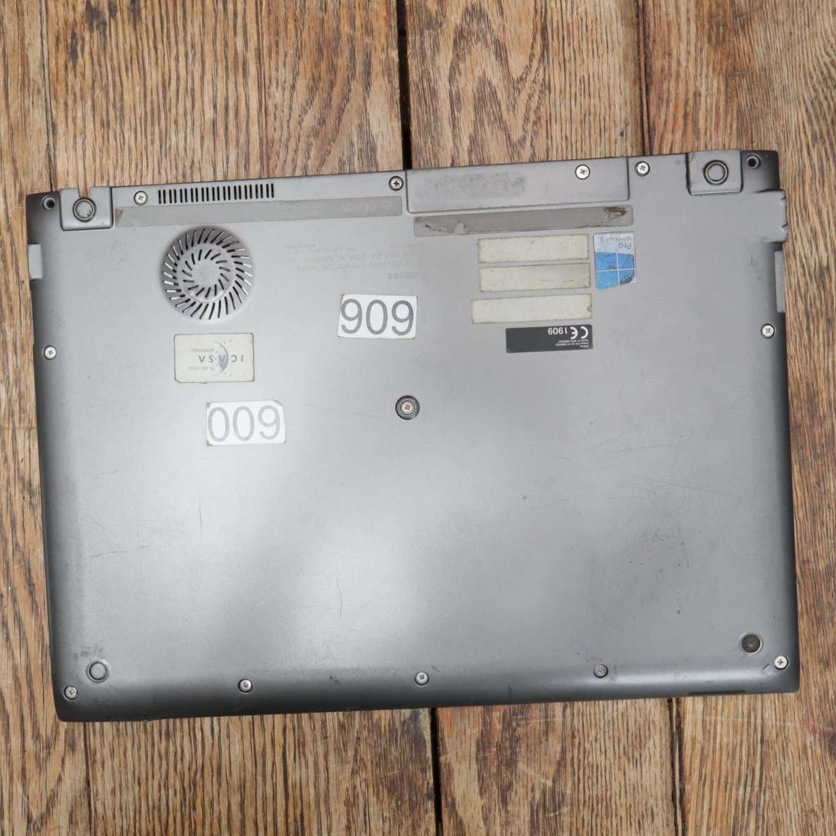 Toshiba Portege Z930 13" Laptop PC Core i7 4GB RAM 2.1GHz