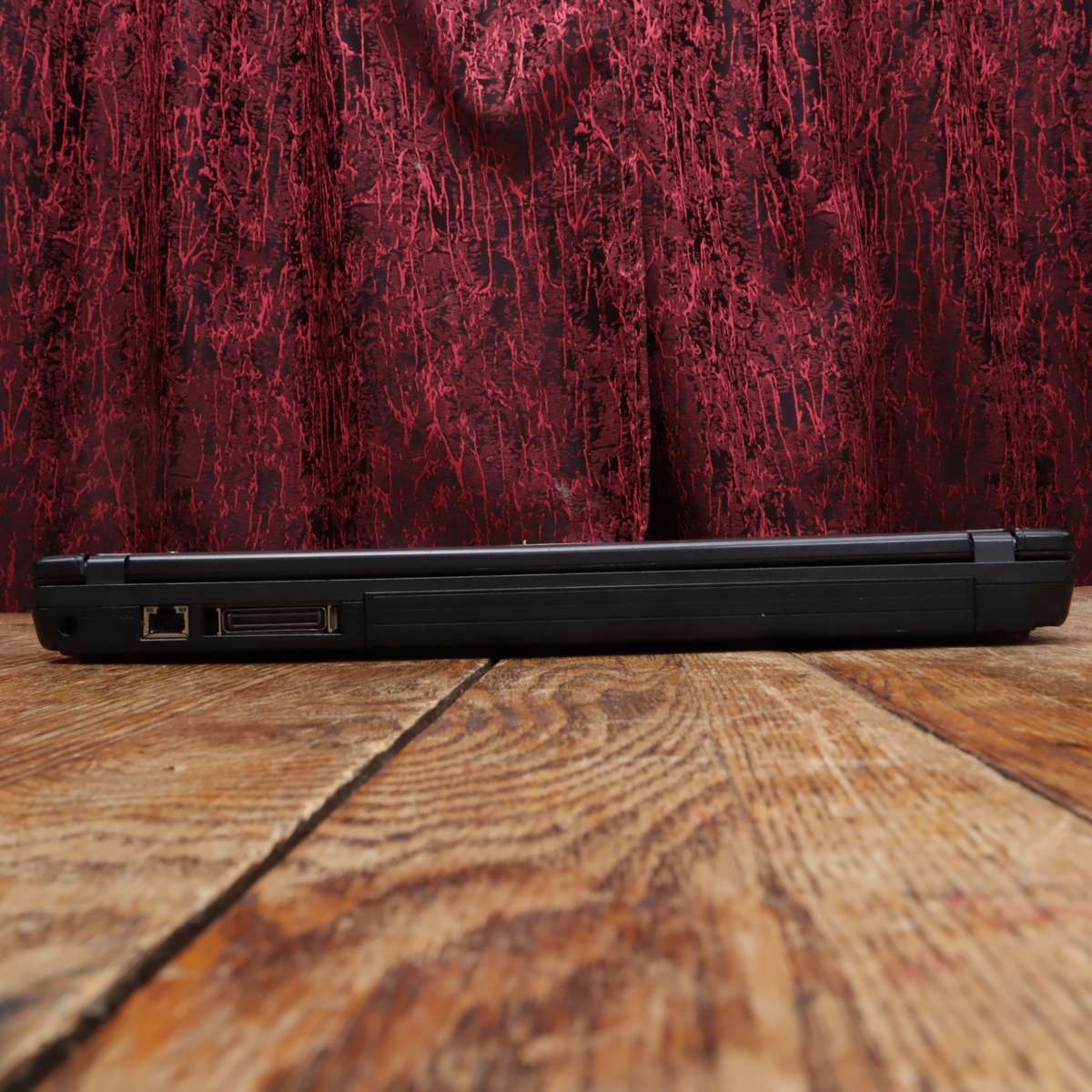 15" Proline MS-1642 Notebook 4GB RAM 2.5GHz Intel® Core TM 2 Duo - P1642