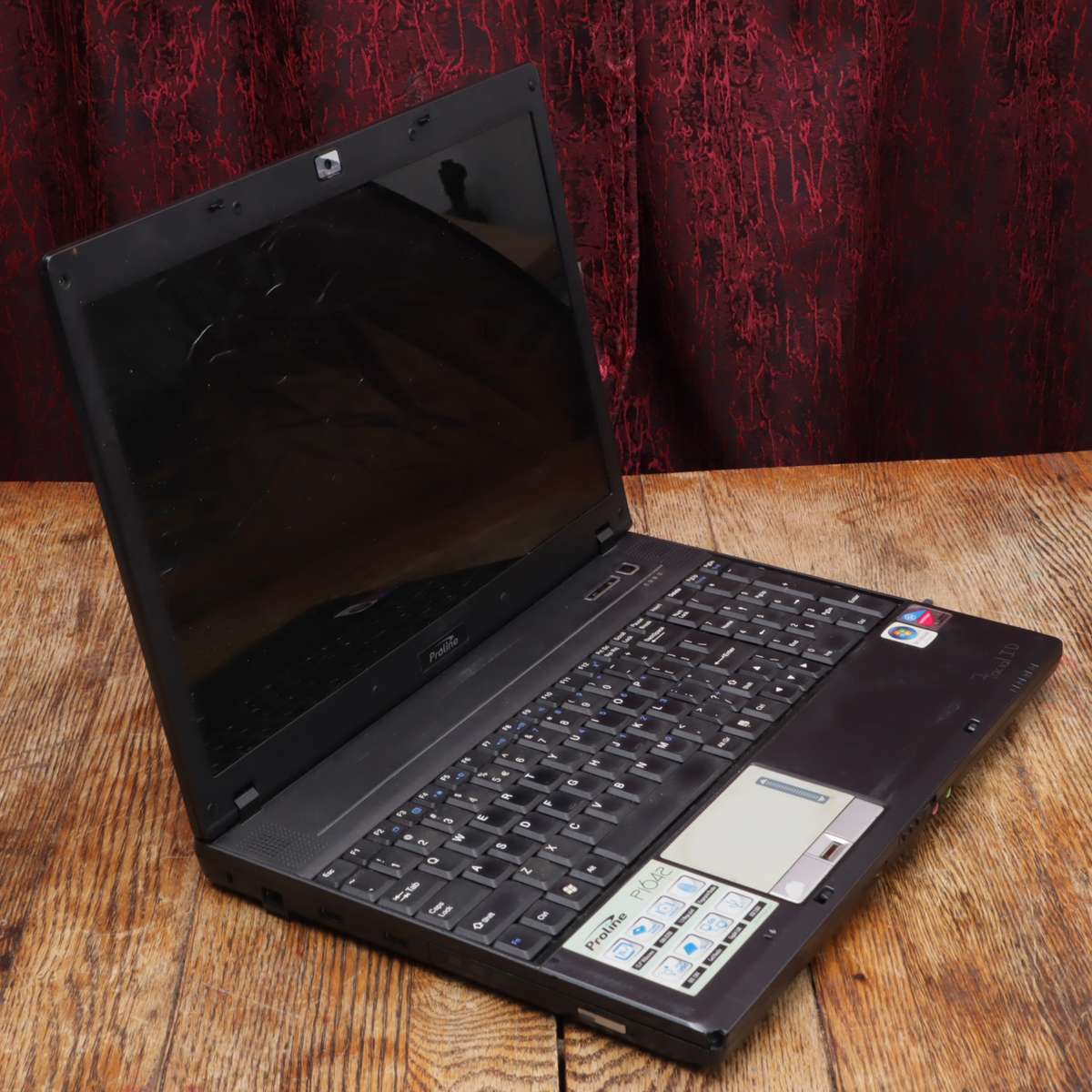 15" Proline MS-1642 Notebook 4GB RAM 2.5GHz Intel® Core TM 2 Duo - P1642