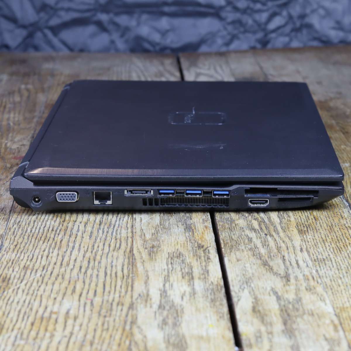 Proline Professional W25CSW 15.6" Core i7 Notebook Quad Core 8GB 2.50GHz 233GB HDD