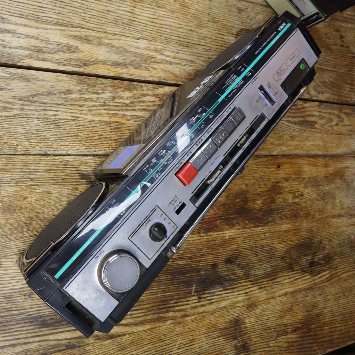 Sanyo & De Ville Radio Tape Recorder - Pre-Owned