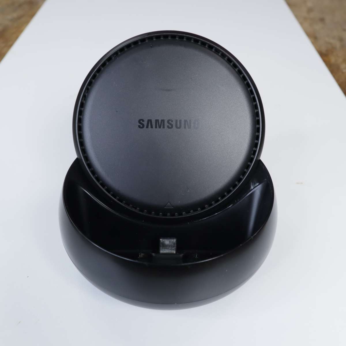 SAMSUNG DeX Station EE-MG950 - Pre-Owned