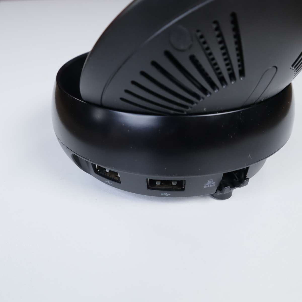 SAMSUNG DeX Station EE-MG950 - Pre-Owned