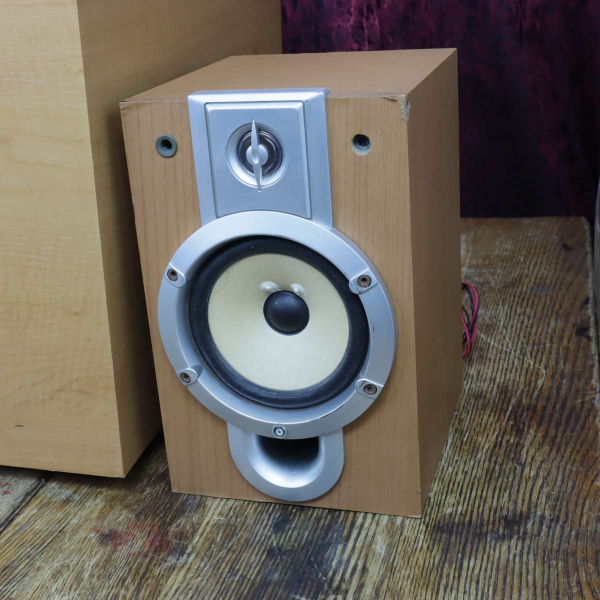 Sansui Speaker System - Sub-woofer MC-1100DSSW and Mains LXS-M330