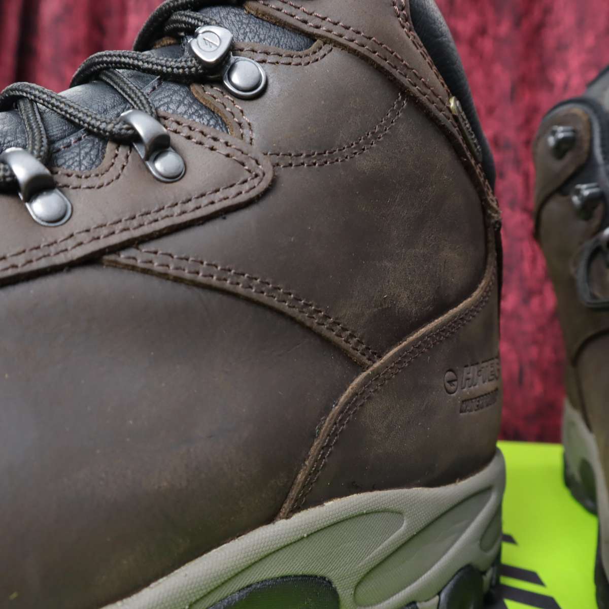 Hi-Tec Altitude V Ultra i WP Wide Men's Leather Shoes (US: 10 (UK: 9) (EU: 43)