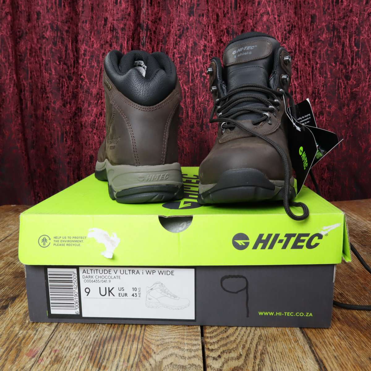 Hi-Tec Altitude V Ultra i WP Wide Men's Leather Shoes (US: 10 (UK: 9) (EU: 43)