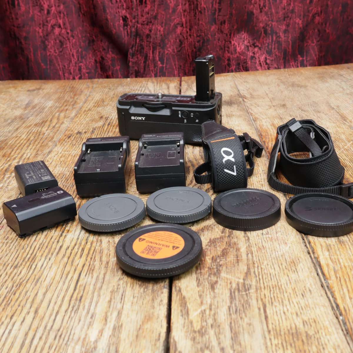 Sony Vertical Battery Grip and Battery for a7 II - a7R II - a7S II - (VG-C2EM) and Accessories