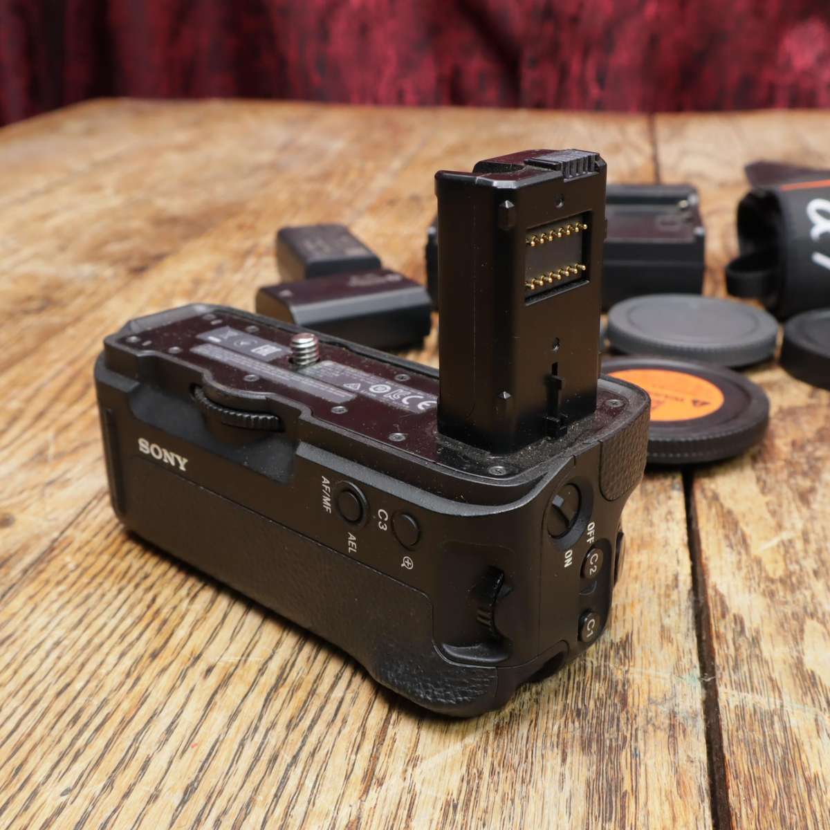 Sony Vertical Battery Grip and Battery for a7 II - a7R II - a7S II - (VG-C2EM) and Accessories