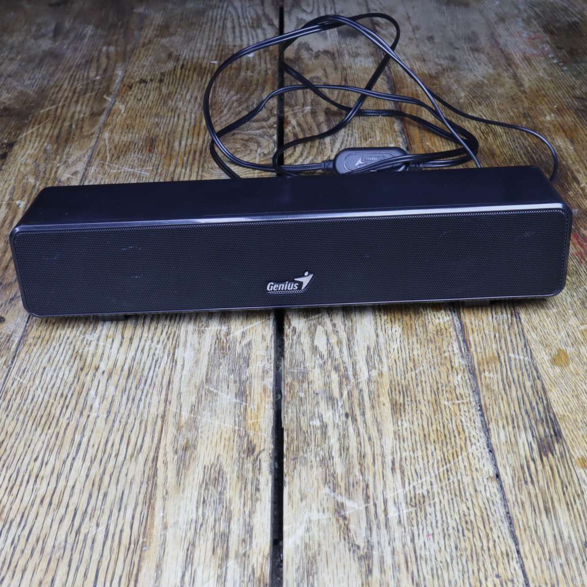 Genius USB SoundBar 100 Soundbar Speaker 2.0 Channels 6W