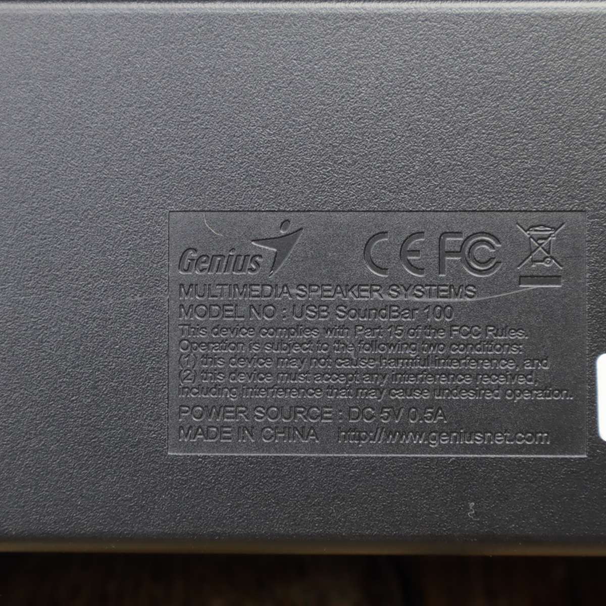 Genius USB SoundBar 100 Soundbar Speaker 2.0 Channels 6W