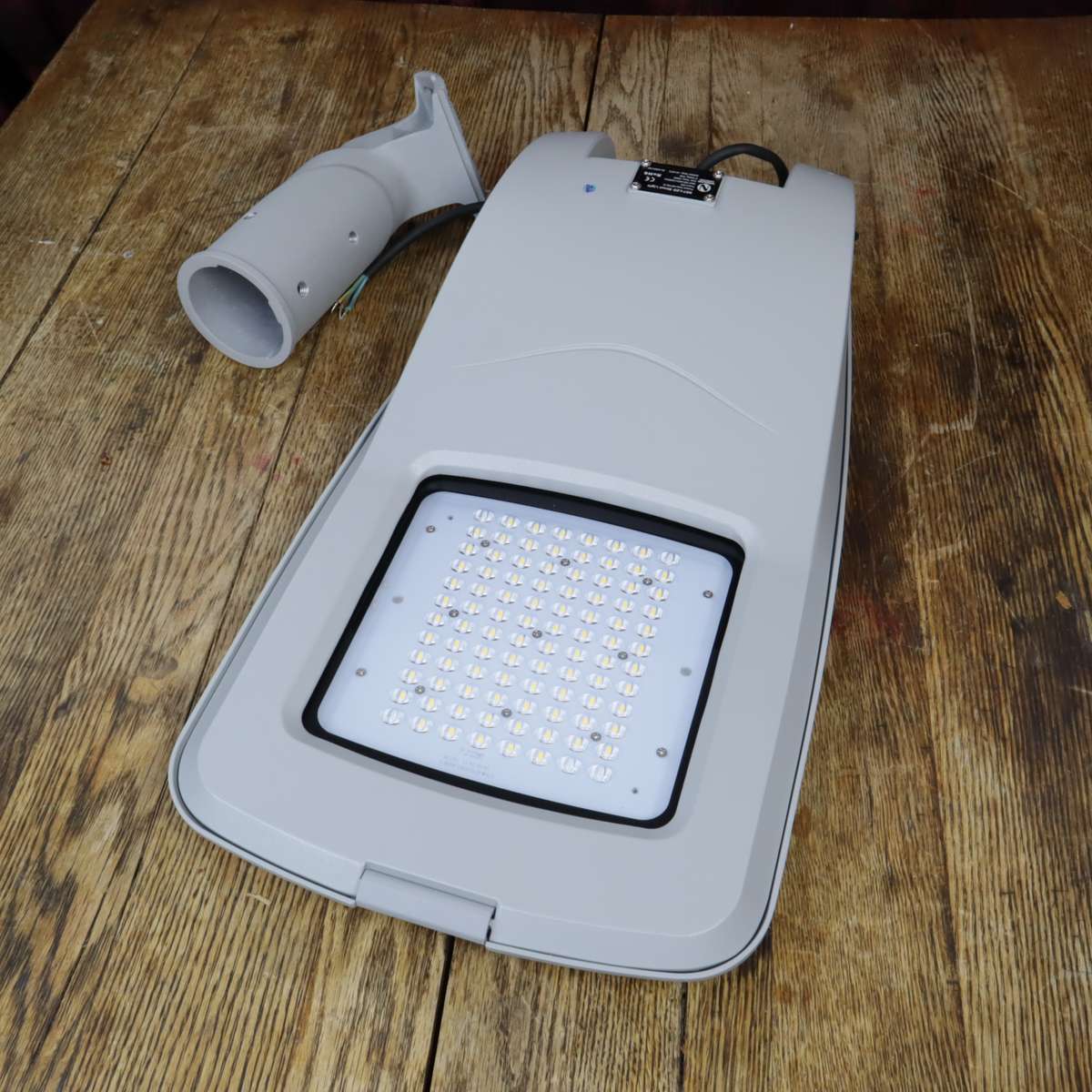 70W LED Street Lights NST09-70 - 4000K CRI(Ra):70