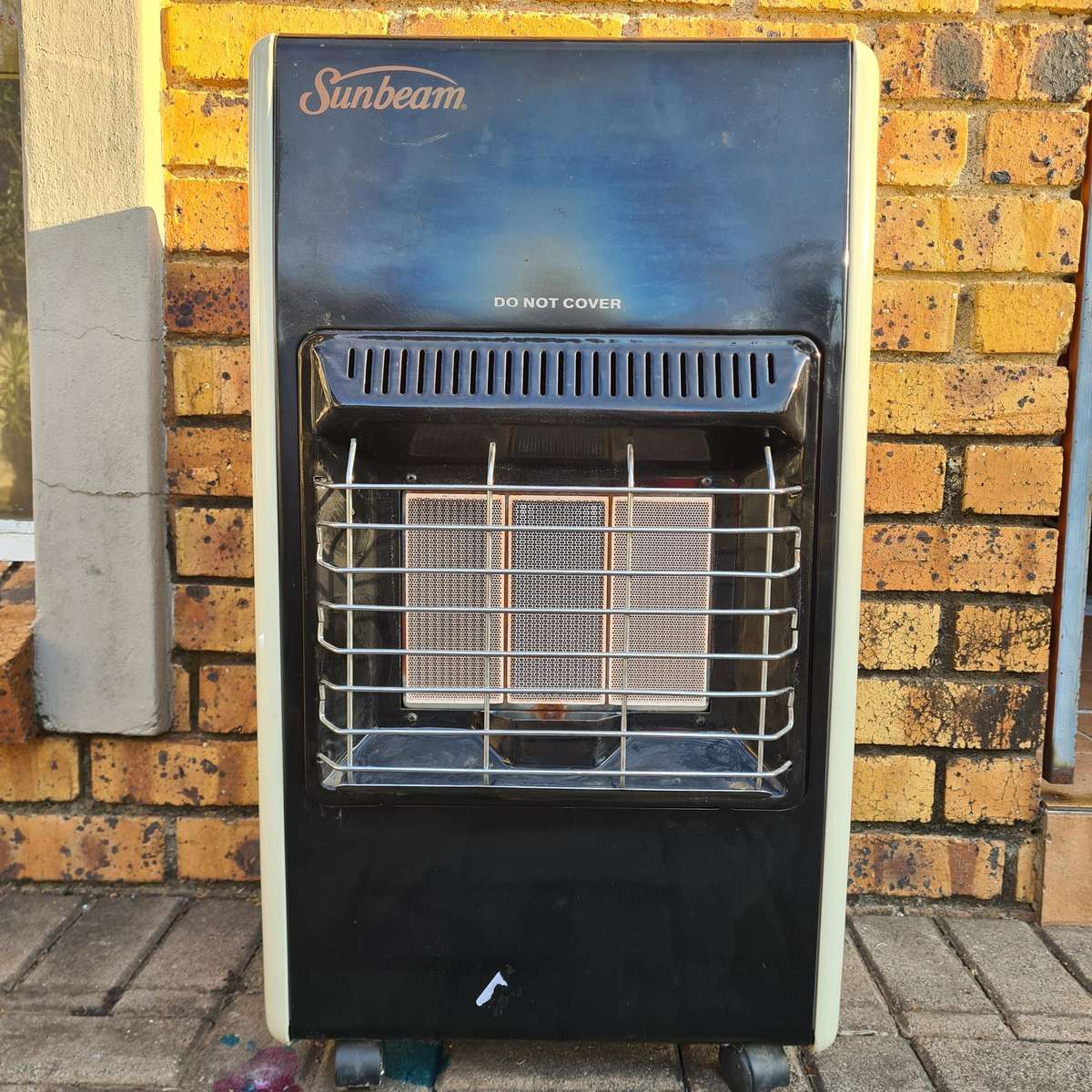 Sunbeam SGH 4200 3-Panel Gas Heater